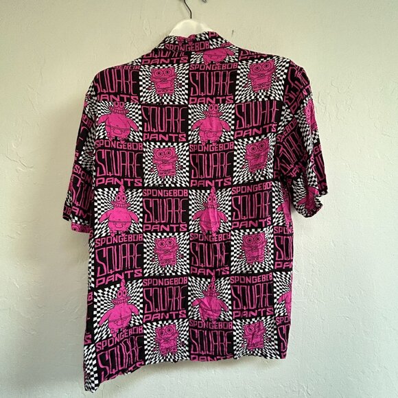 H&M SpongeBob SquarePants Black & Pink Graphic Relaxed Fit Mens Shirt Small - Picture 2 of 7